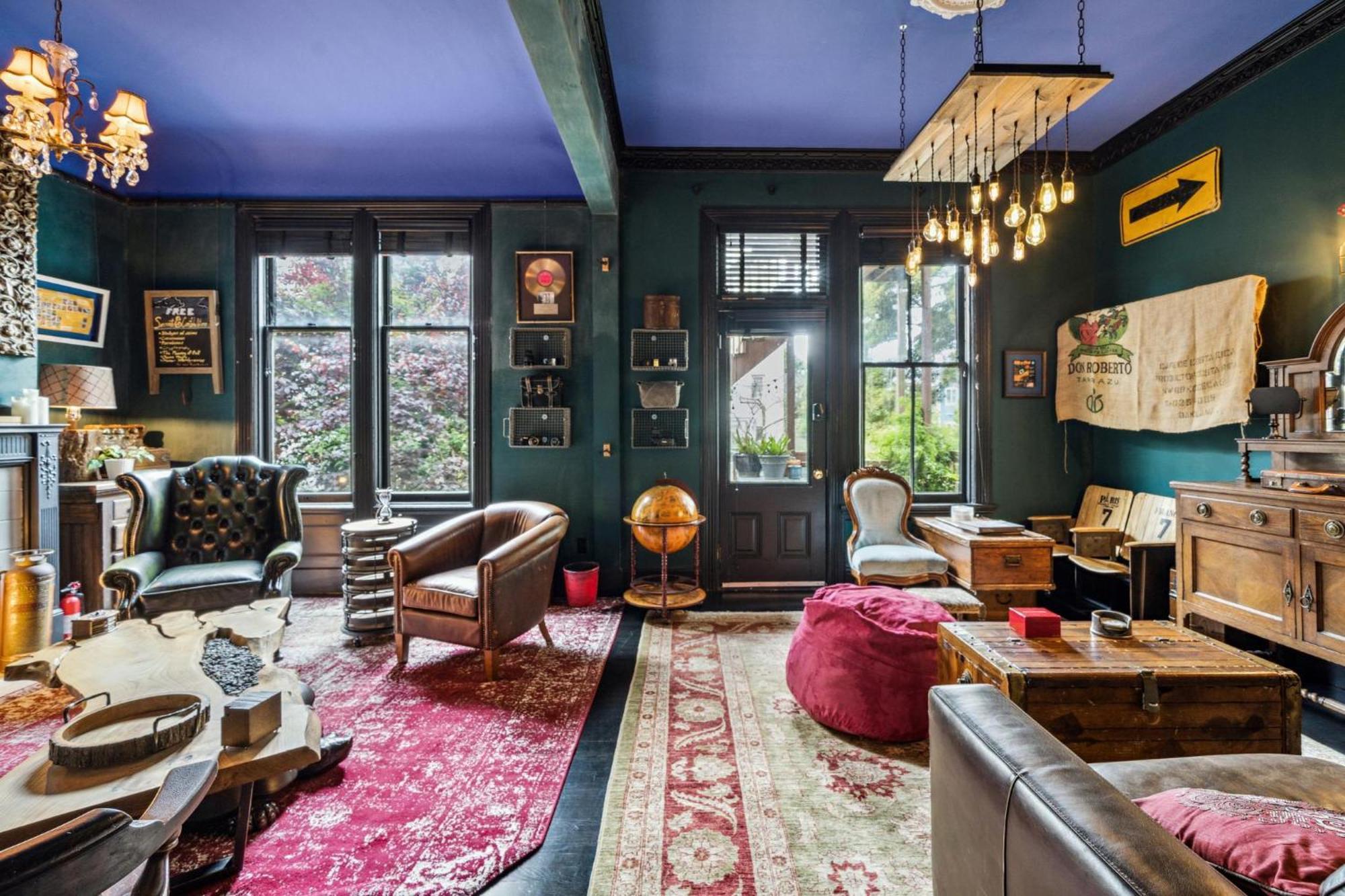Сasa de vacaciones Historic & Charming Victorian Sleeps 11 *