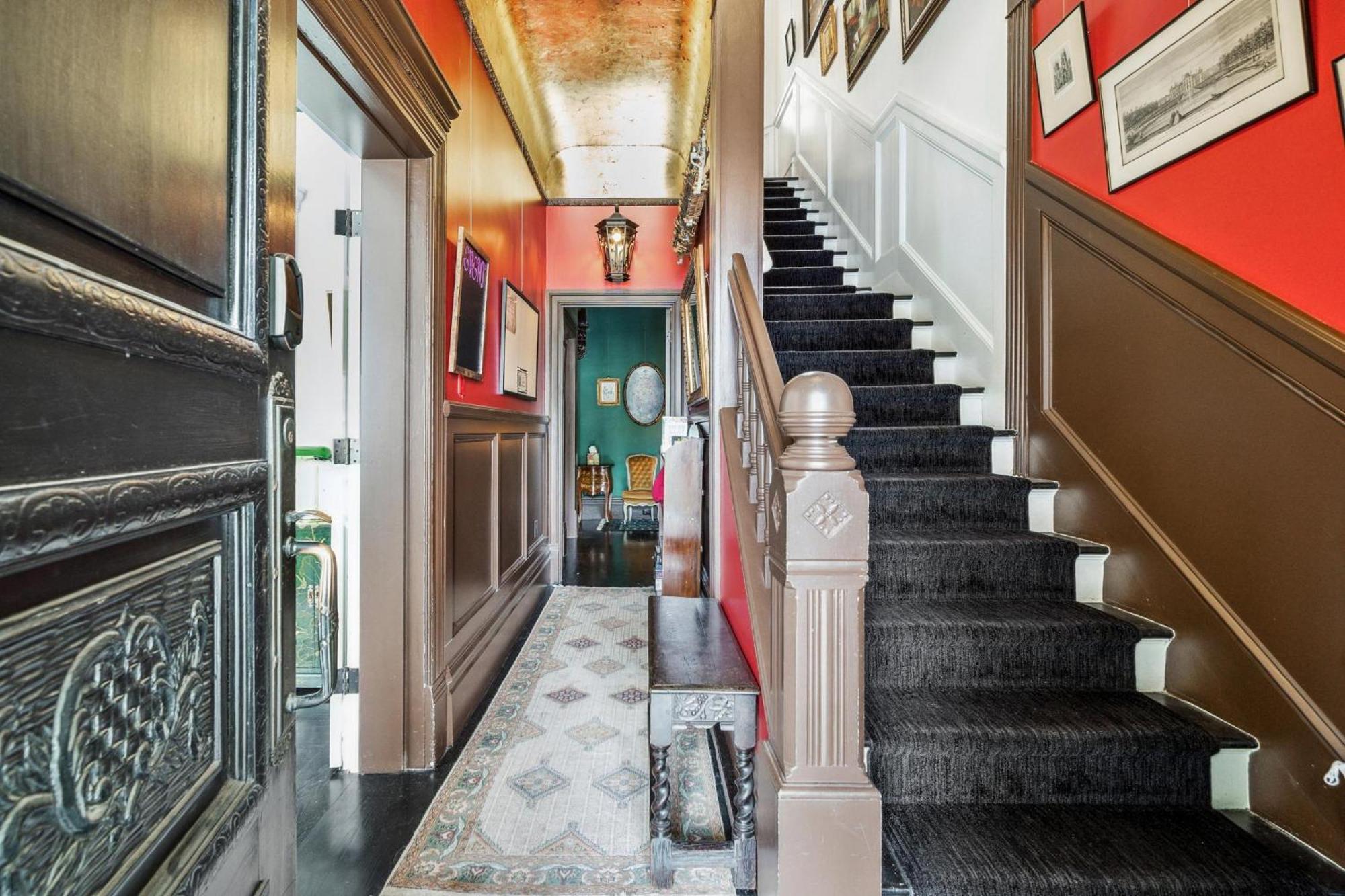 Сasa de vacaciones Historic & Charming Victorian Sleeps 11 *