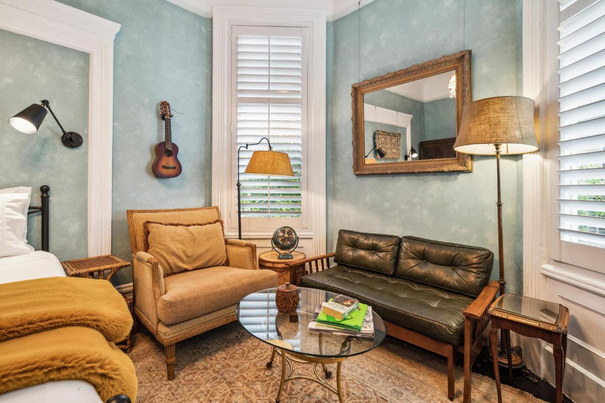 Сasa de vacaciones Historic & Charming Victorian Sleeps 11 *